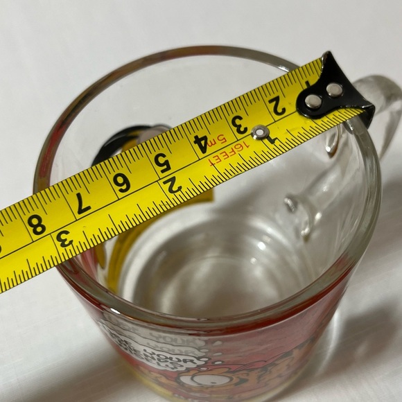 Garfield Skateboard McDonald’s Glass Mug. Use your friends wisely!  Collectible - Picture 6 of 8
